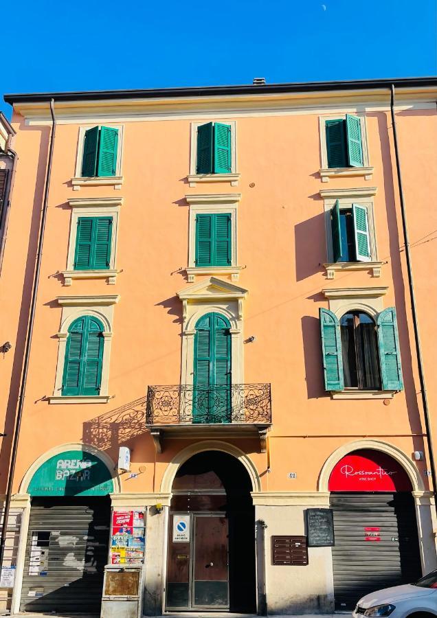 Tiffany Home Verona Exterior photo